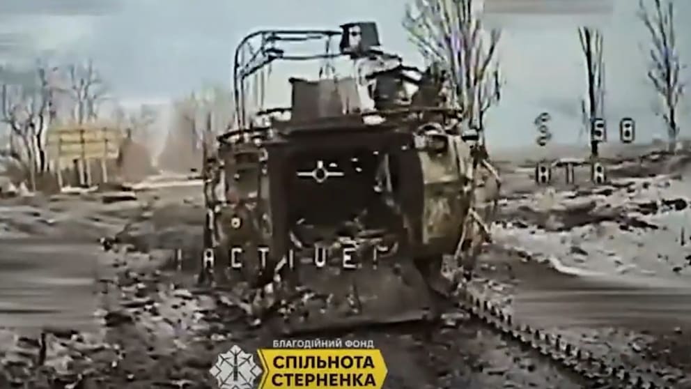 Ukrainische Truppen wehren Angriff mit erbeuteten Panzern ab