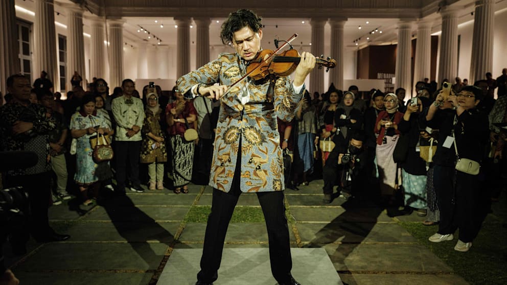 Gewinnen Sie Tickets für das Iskandar Widjaja Konzert zum Valentinstag