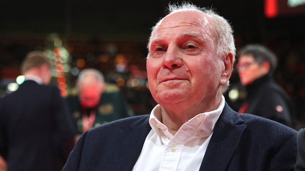 TV-Legende entschuldigt sich bei Hoeneß nach Upamecano-Kommentar