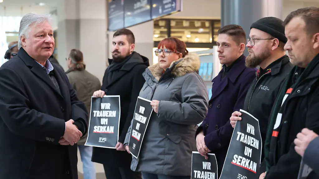 Zugbegleiter getötet: Forderungen nach erhöhter Sicherheit im Bahnverkehr