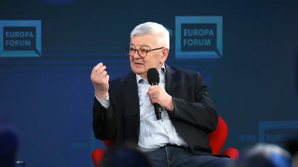 Joschka Fischer warnt die CDU vor einer AfD-Koalition