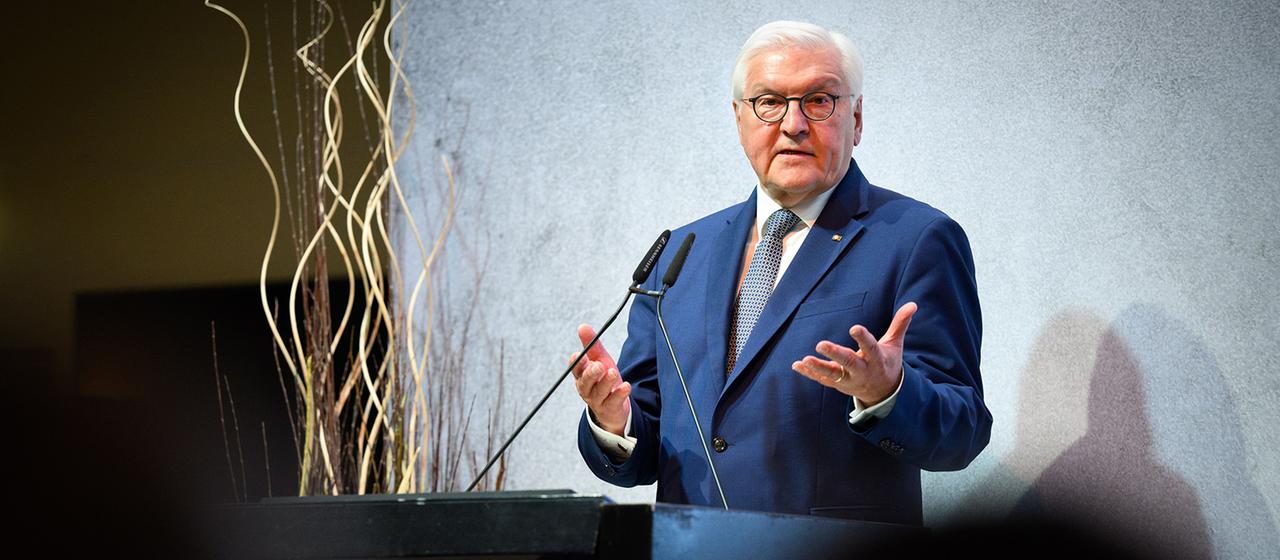 Steinmeier fordert aktives gesellschaftliches Engagement zum Jahrestag des Grundgesetzes