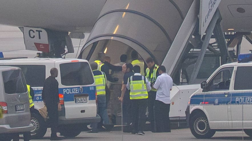 Kosten und Aufwand des Abschiebeflugs nach Afghanistan