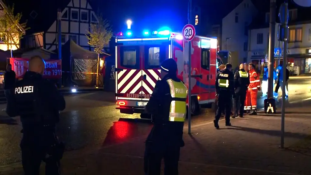 Jugendliches Opfer bei Stadtfest in NRW verletzt