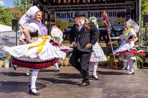 Der Deutsche Trachtentag in Lübbenau: Ein Schaufenster traditioneller Kleider