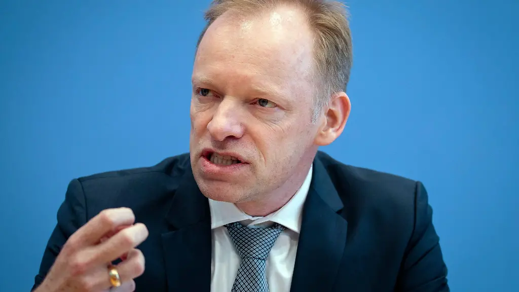 Ifo-Geschäftsklima stabilisiert sich leicht trotz Iran-Konflikt