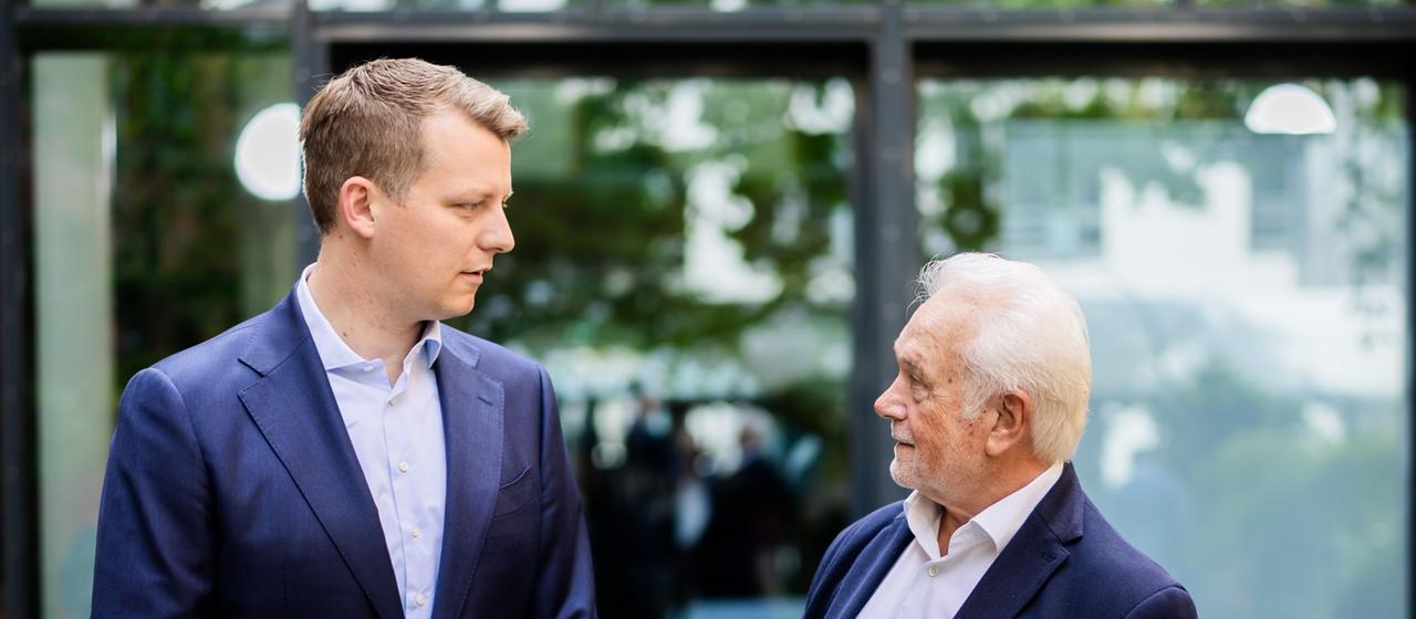 Henning Höne zieht Kandidatur zurück und unterstützt Wolfgang Kubicki