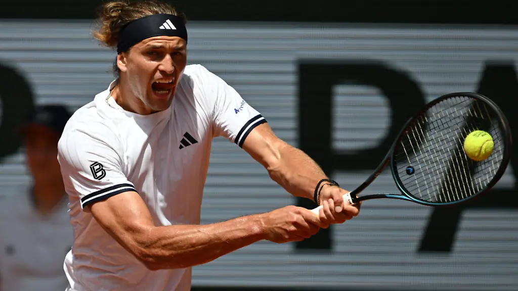 Alexander Zverev erreicht zweite Runde bei den French Open
