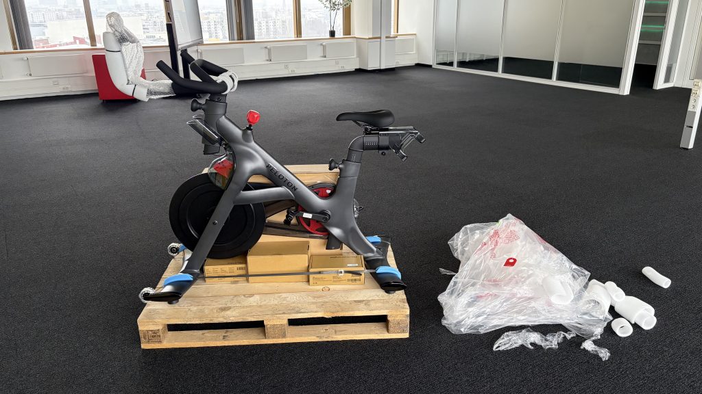 Peloton Bike+: Spinning und Krafttraining für zu Hause
