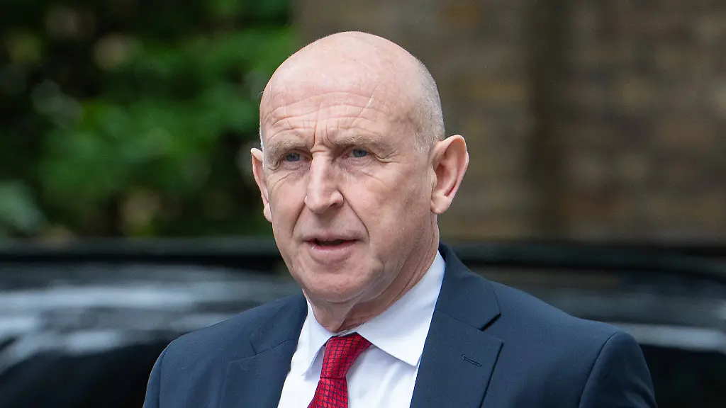 Bericht über gestörtes GPS bei Flug des britischen Verteidigungsministers