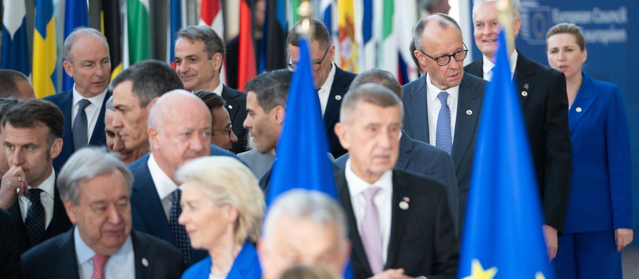 Europas Beschlussfähigkeit: Diskussion um Einstimmigkeitsprinzip