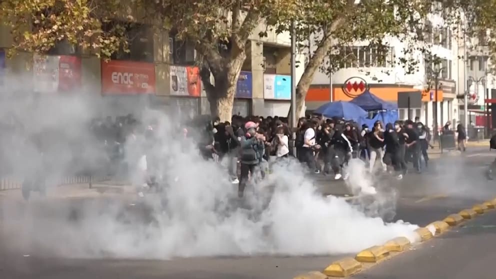 Massive Ausschreitungen in Chile: Studentenprotest eskaliert