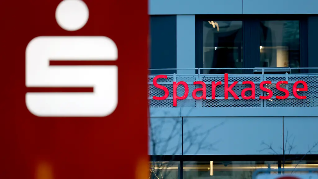Teure Sparkassenkonten: Kosten und Vorteile im Vergleich