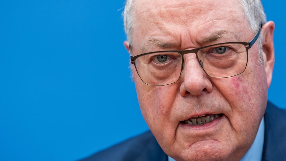 Peer Steinbrück plädiert für neuen Umgang mit der AfD