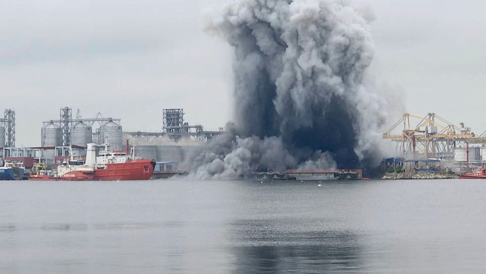 Explosion einer ukrainischen Seedrohne im rumänischen Hafen