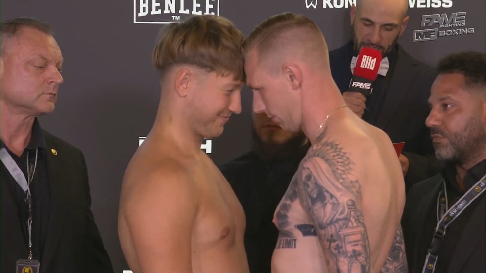 Küssen oder kämpfen?: Face-off sorgt für Verwirrung