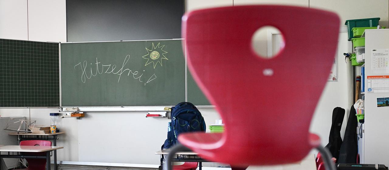 Rechte bei hohen Temperaturen: Was bei Hitze am Arbeitsplatz und in der Schule gilt