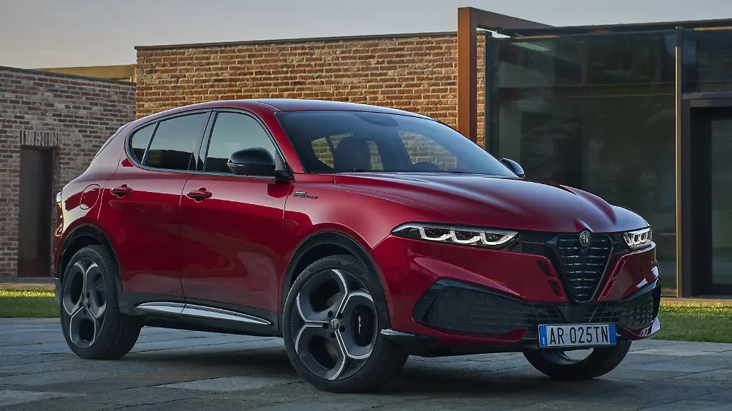 Der Alltag des Alfa Romeo Tonale Ibrida Plug-in 270 Q4