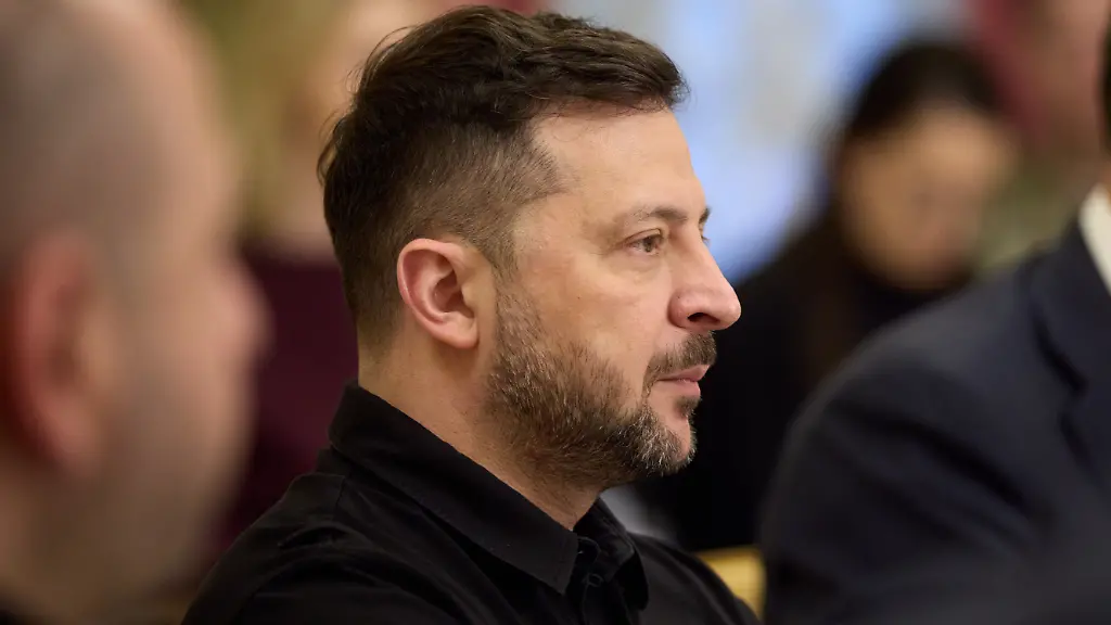 Selenskyj schlägt Putin Kriegsende vor und warnt ihn