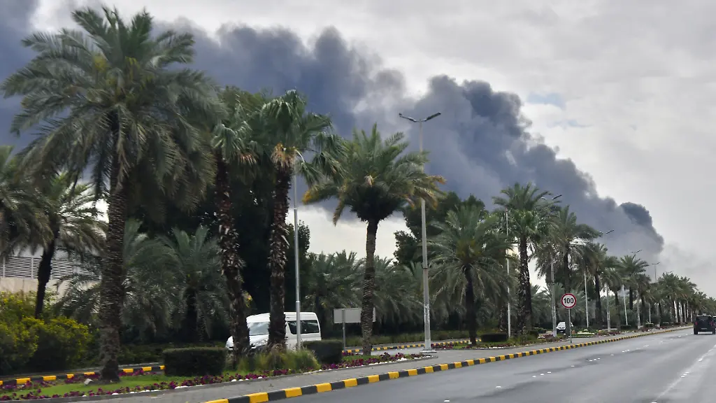 Drohnenangriff auf Flughafen in Kuwait: Ein Todesopfer und Verletzte