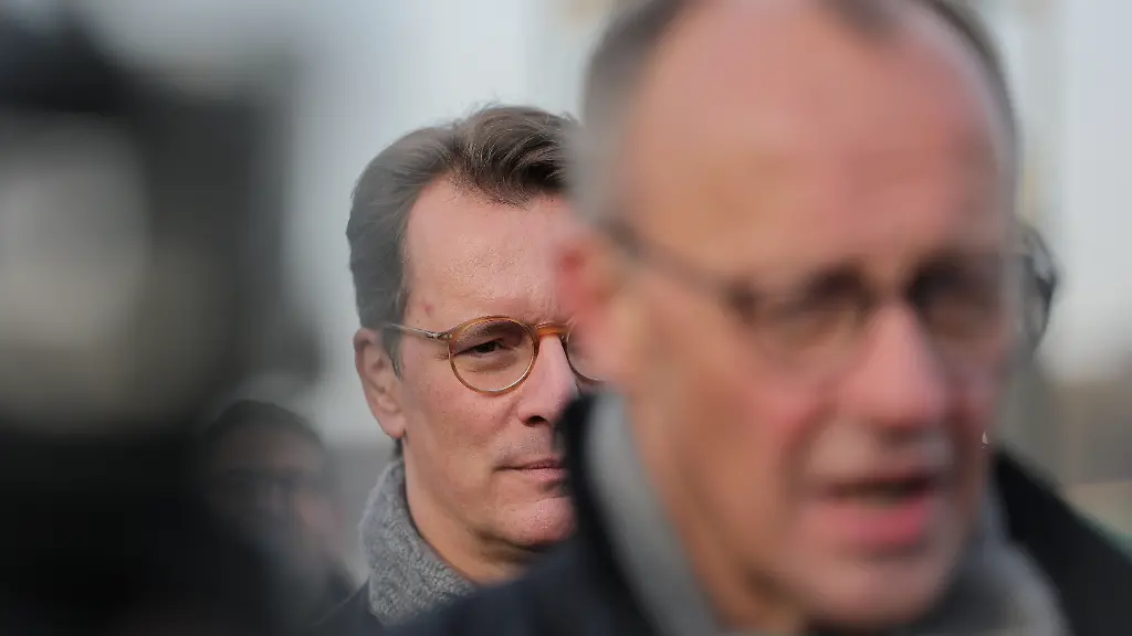 Debatte über möglichen Kanzlerwechsel in der Union