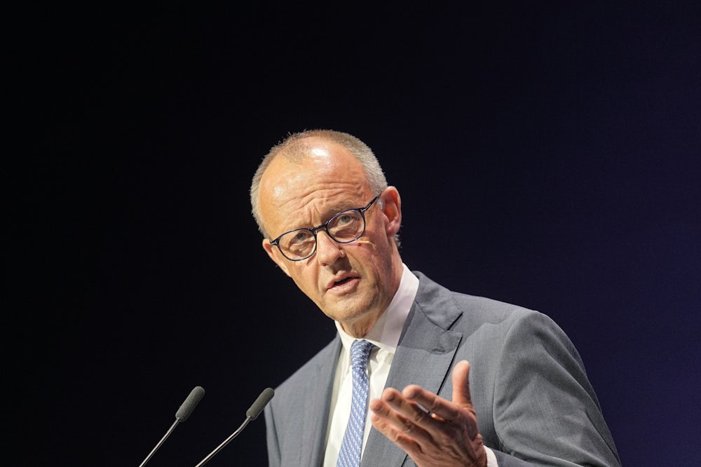 Kanzler-Bashing: Auswirkungen auf die Demokratie