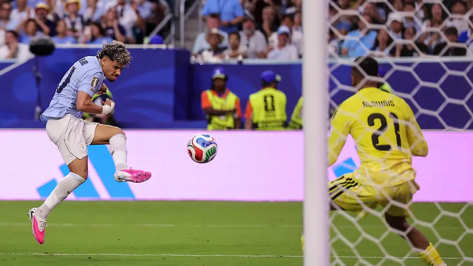 Uruguay und Saudi-Arabien trennen sich unentschieden
