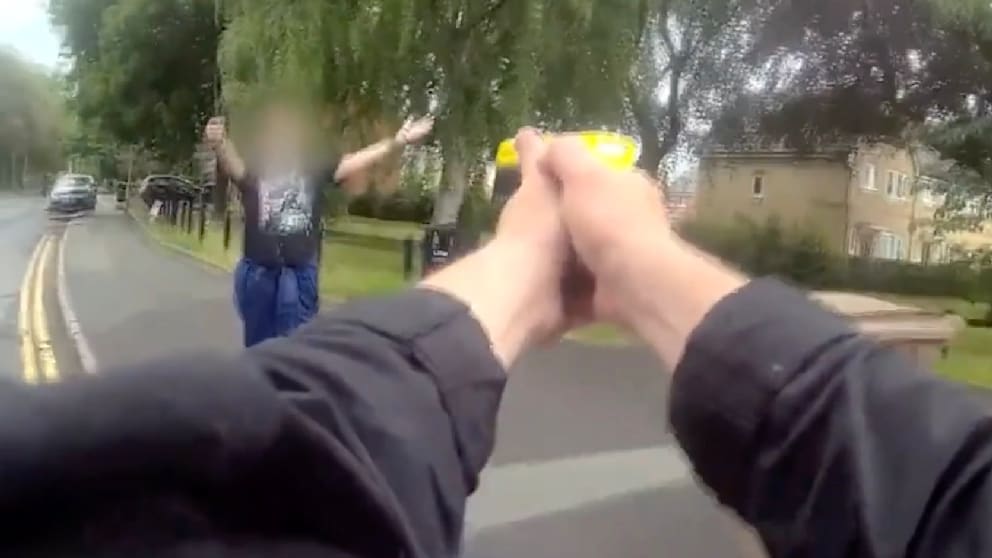 Neuer Taser im Einsatz: 60-Jähriger in Manchester festgenommen