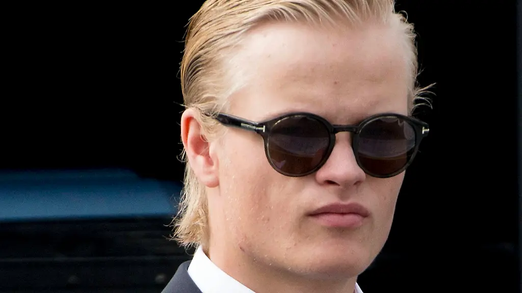 Marius Borg Høiby verfolgt Urteilsverkündung aus dem Gefängnis
