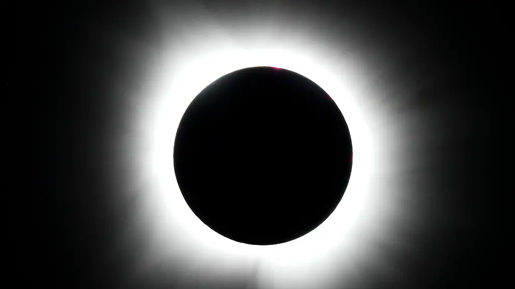 Astronomische Ereignisse im August 2026: Finsternisse und Sternschnuppen