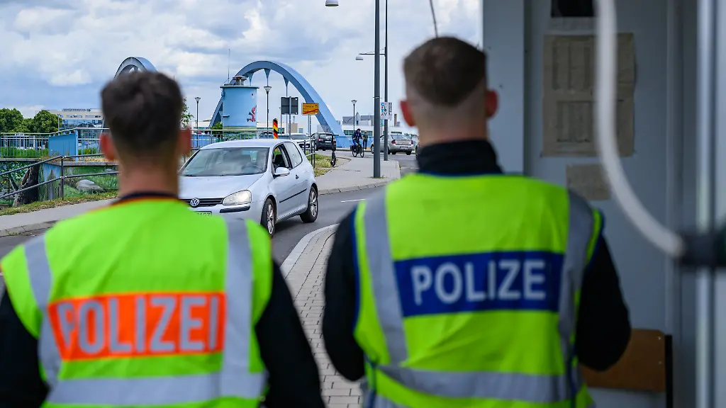 Deutschland verlängert Grenzkontrollen wegen Ceuta