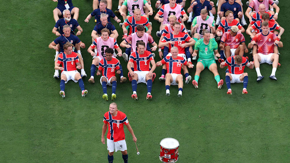 Haaland sichert Norwegen den Einzug ins Viertelfinale