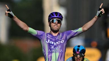 Pogacar verteidigt Gelbes Trikot: Schmid triumpht auf der 13. Etappe