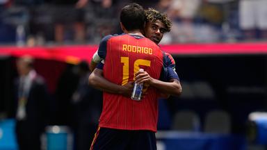Rodri unterstützt Jungstar Yamal vor dem Spiel gegen Frankreich