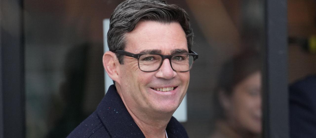 Andy Burnham wird neuer Labour-Chef und Premierminister