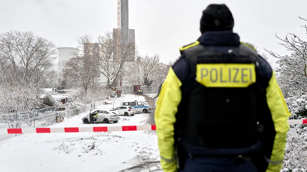 Internationale Zusammenarbeit gegen linksextremistischen Terrorismus