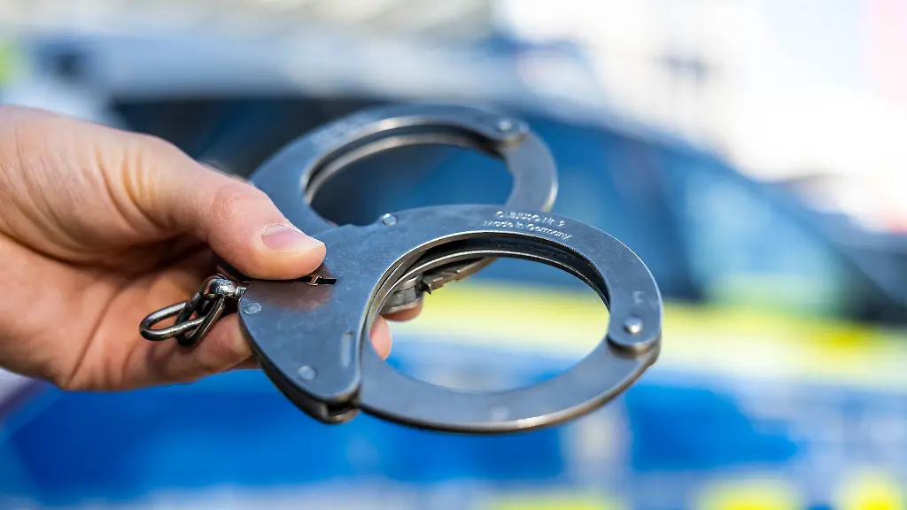 Ermittlungen nach Todesfall bei Polizeieinsatz in Duisburg