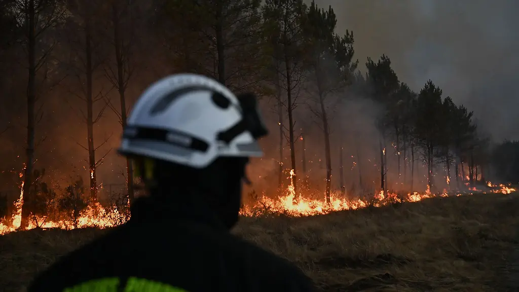 Waldbrände bei Bordeaux und in Südeuropa außer Kontrolle