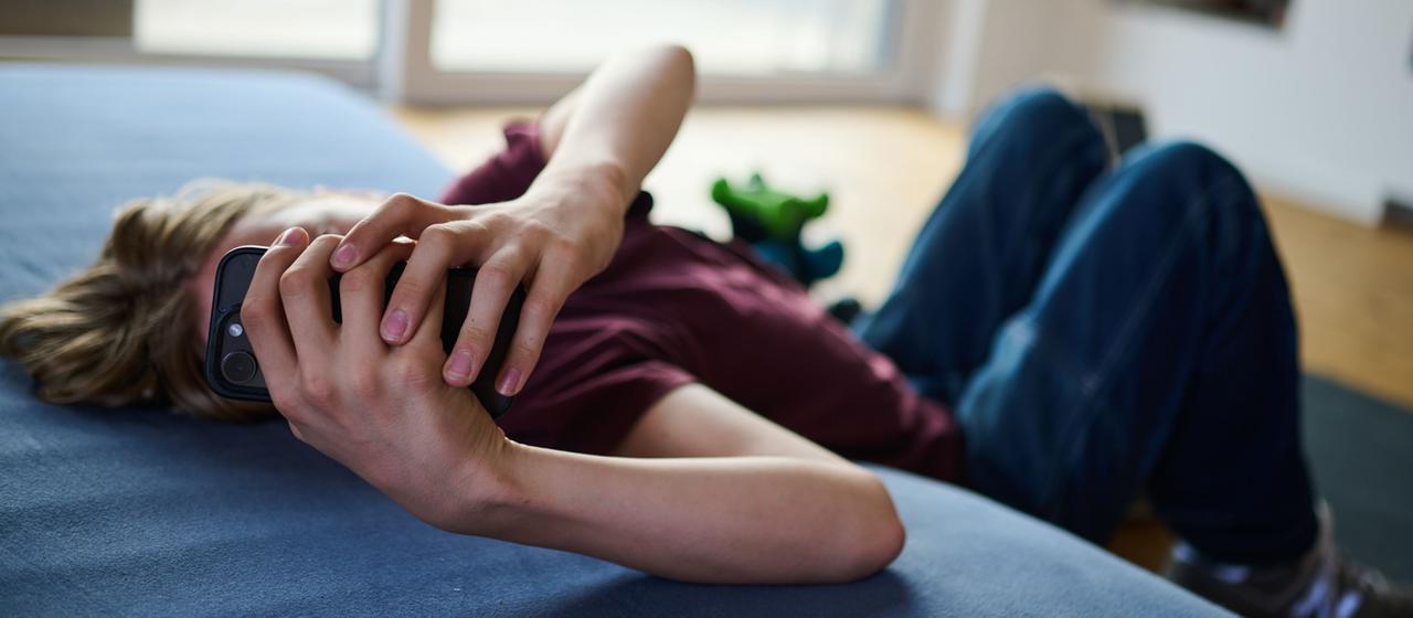 EU-Experten schlagen Maßnahmen zum Schutz von Kindern in sozialen Medien vor