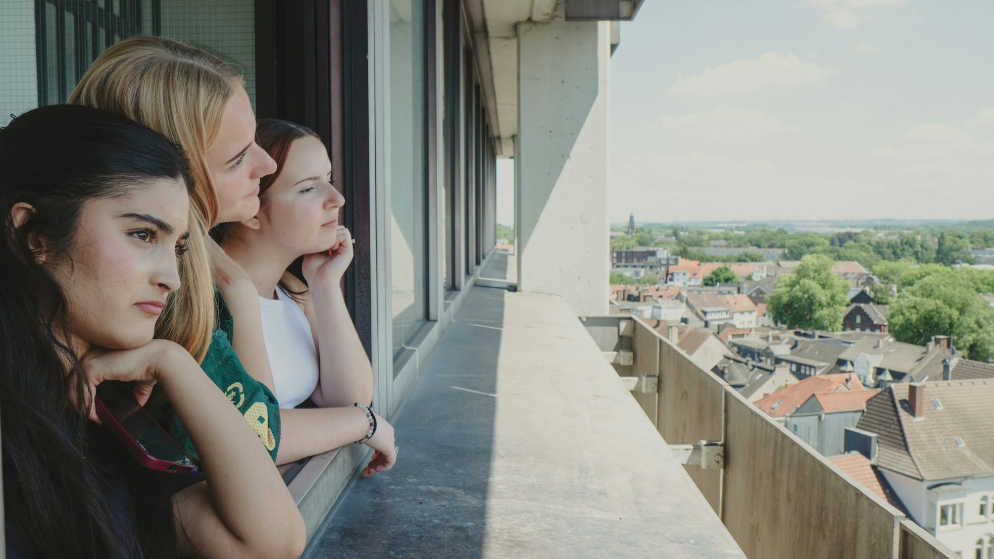 Ein Neuanfang für Loreen und Mitschüler nach dem Schulabschluss