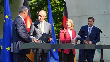 Die schwarz-rote Koalition vereinbart umfassendes Reformpaket