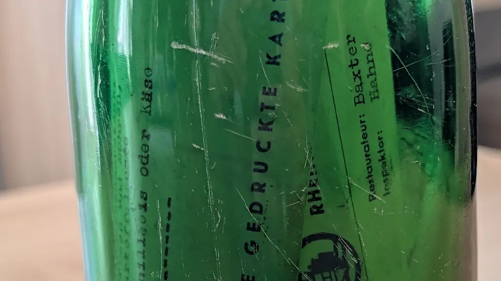 Flaschenpost aus dem Rhein enthüllt Geheimnis nach 68 Jahren