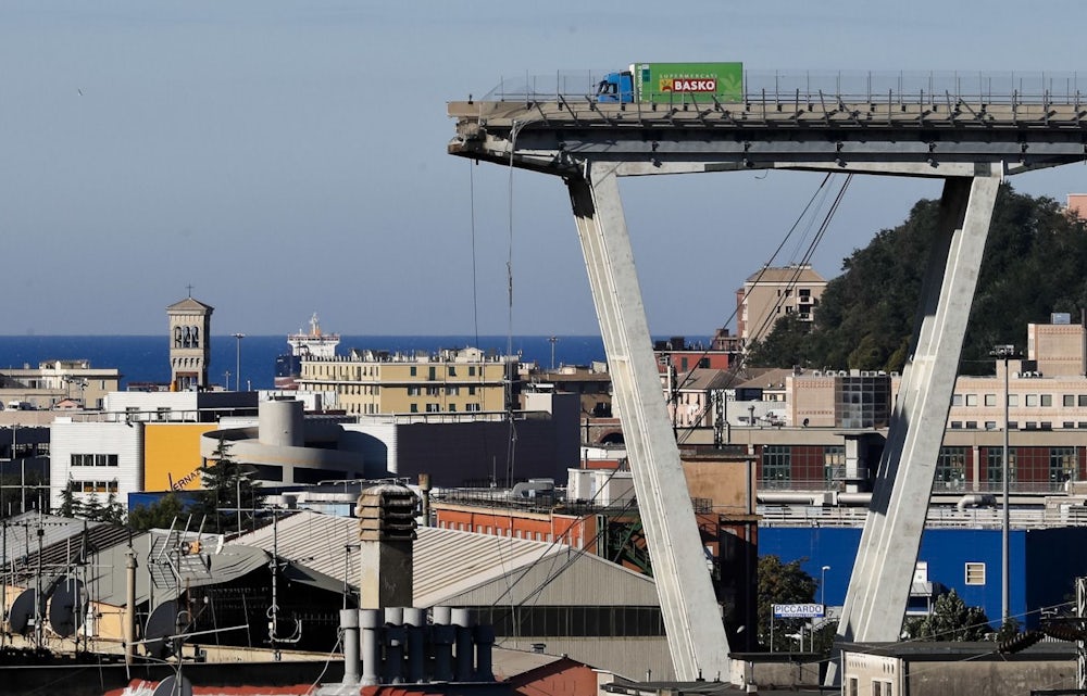 Gerichtsurteil: Autobahnchef für Brückenunglück in Genua verantwortlich