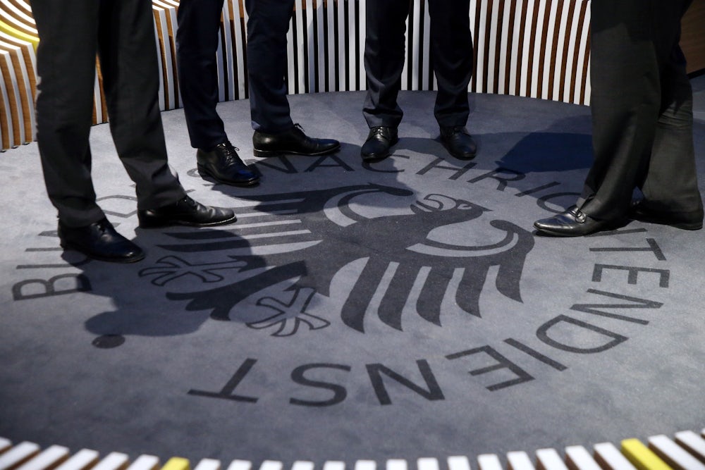 Agenten mit erweiterten Befugnissen
