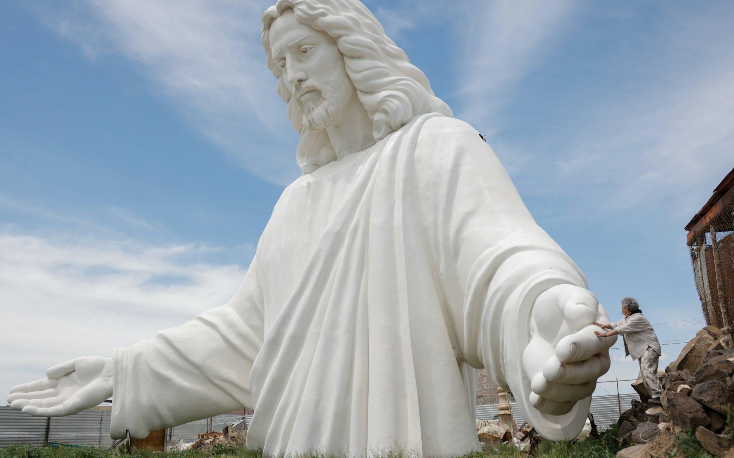 Kontroversen um neue Jesus-Statue in Armenien
