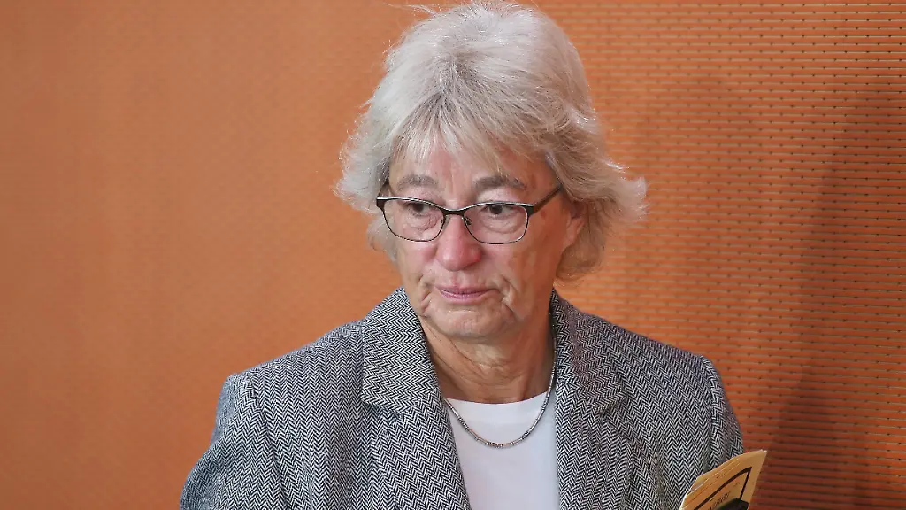 Personalwechsel im Kanzleramt: Merz setzt Umbau fort