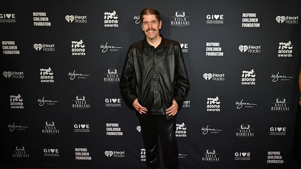Perez Hilton unterzieht sich Operation nach Selbstverletzung