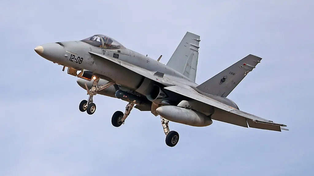Spanischer Kampfjet schießt Drohne über Rumänien ab