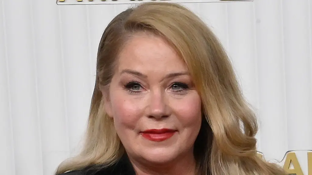 Christina Applegate kehrt nach Krankenhausaufenthalt zurück