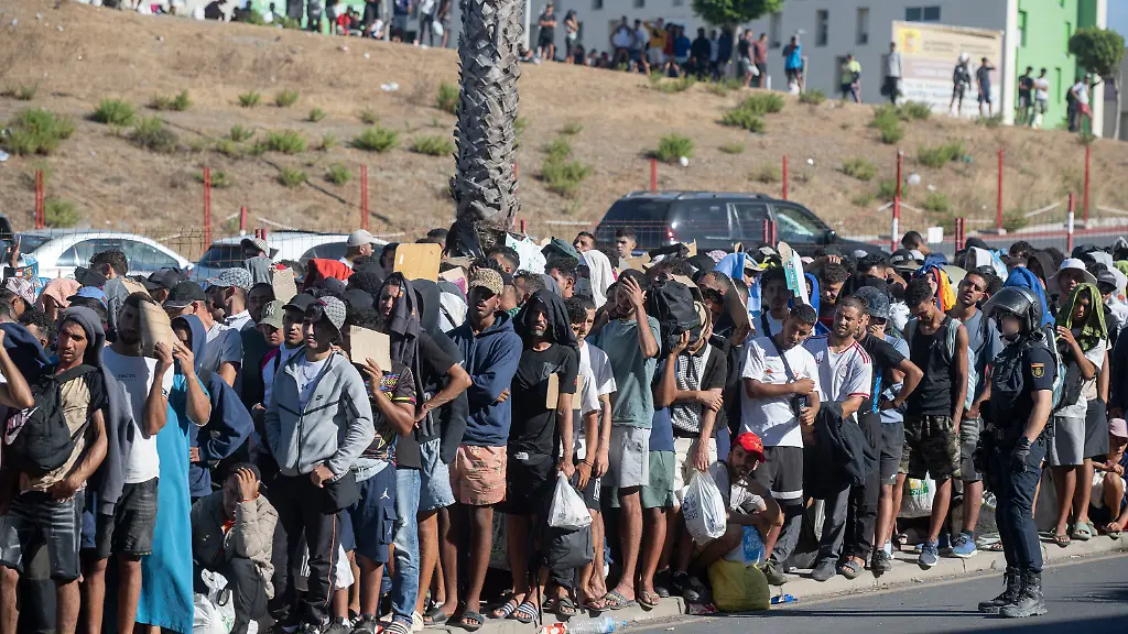 Spanien beschleunigt Rückführungen aus Ceuta und verstärkt Koordination